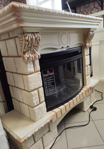 Комплект Портал Royal Flame Pierre Luxe Decor Шампань слоновая кость с патиной + Очаг Royal Flame Dioramic 25 LED FX